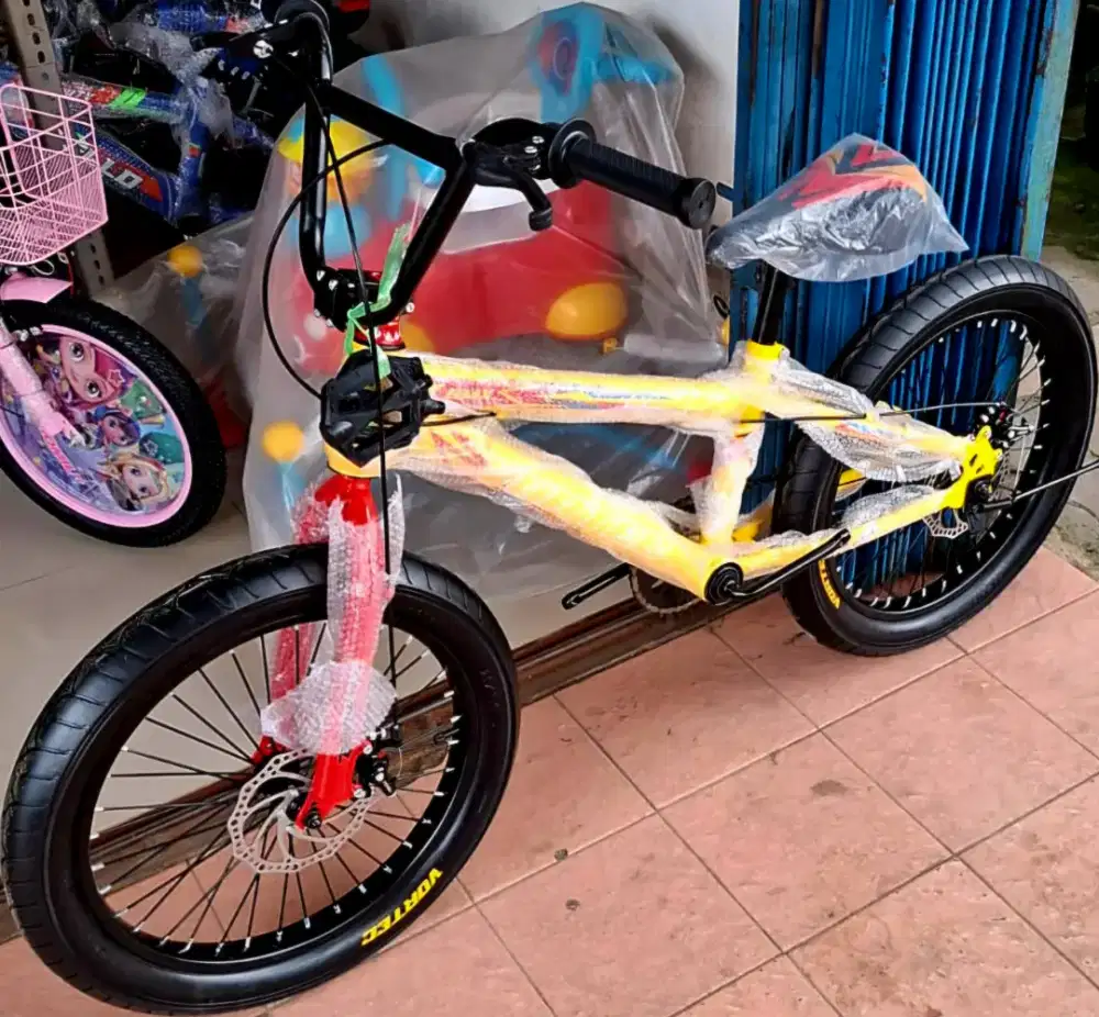SEPEDA BMX 20 INCH VORTEC ( BAN JUMBO 3.0 ) ( REM CAKRAM )