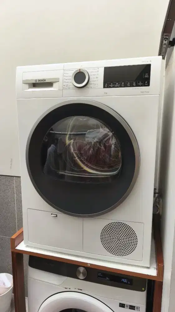 Dryer pakaian bosch serie 6 heatpump