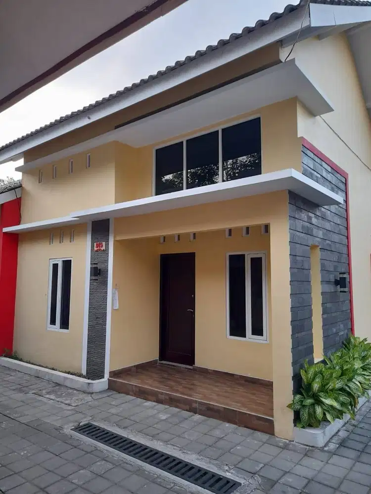 Disewakan rumah 2 kamar tidur di the darmaja letak yg strategis aman