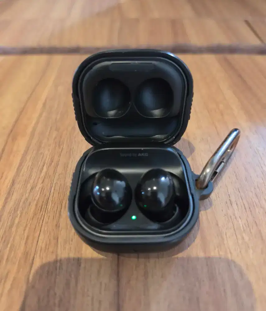 Samsung Galaxy Buds 2 (Hitam) + Case Spigen