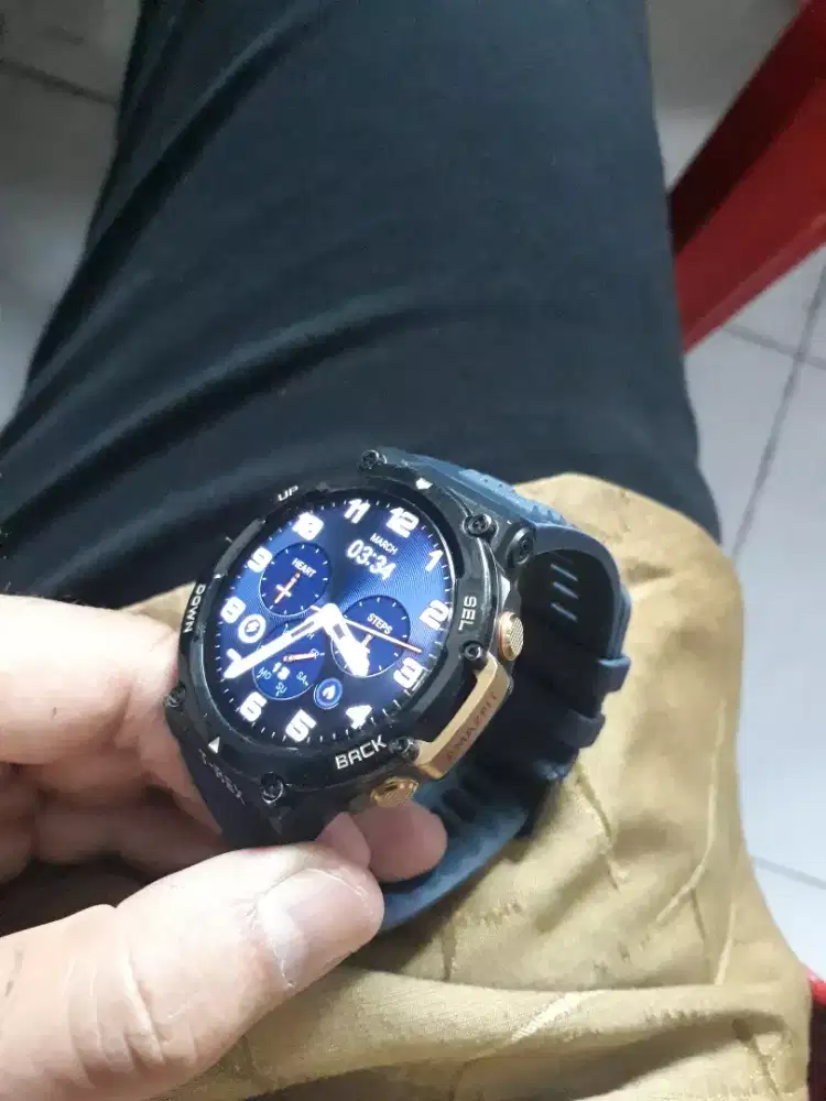 Smart watch jam tangan