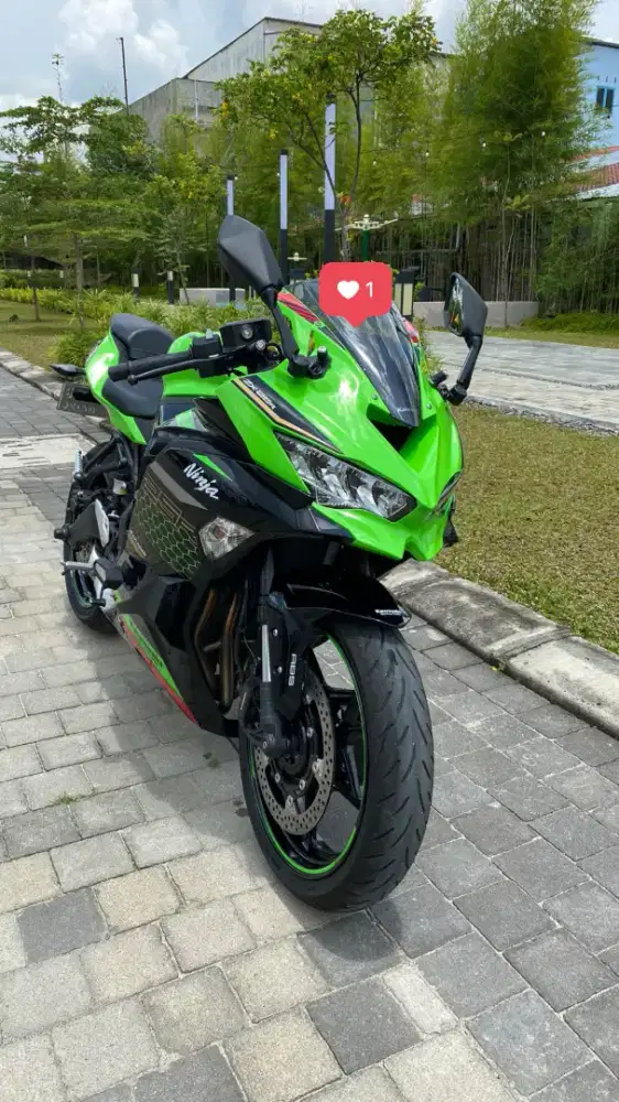 ZX-25R ABS SE super low km 3.000 only