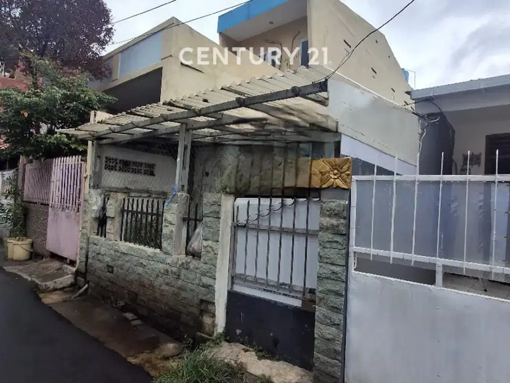 Rumah Tua Hitung Tanah Dekat Jalan Mardani Raya Cempaka Putih