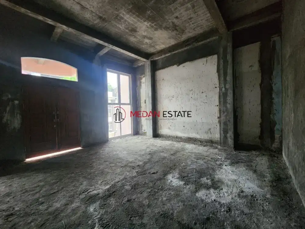 DI JUAL RUMAH DI KOMPOLEK TAMAN POLONIA 3 MEDAN!!!