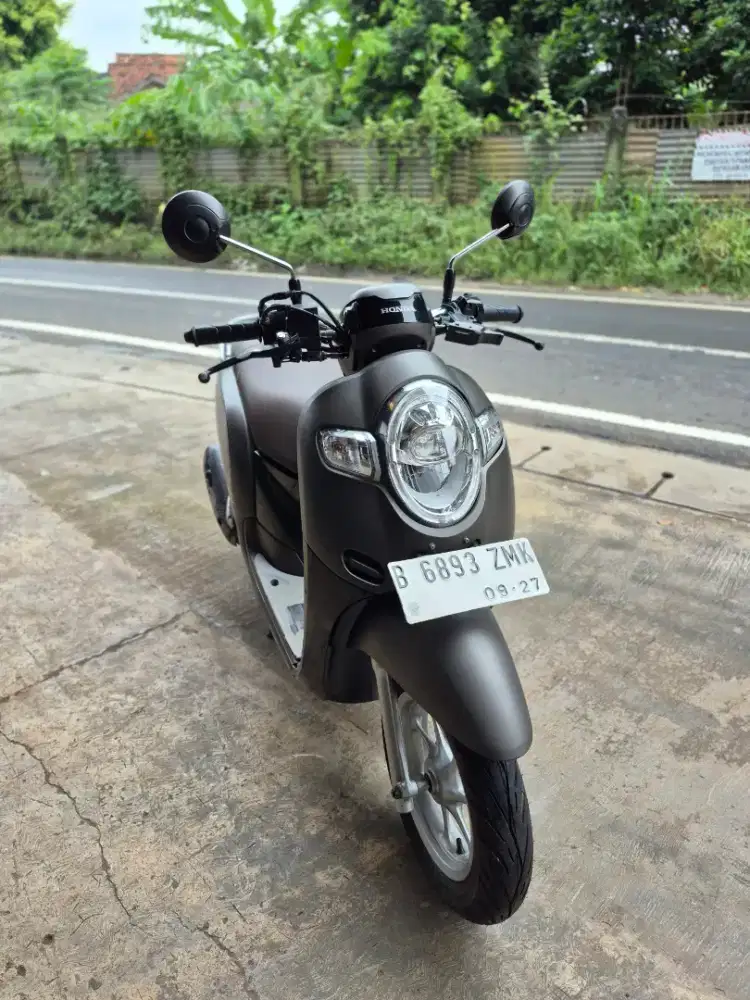 Dijual Honda Scoopy tahun 2017 pajak hidup panjang