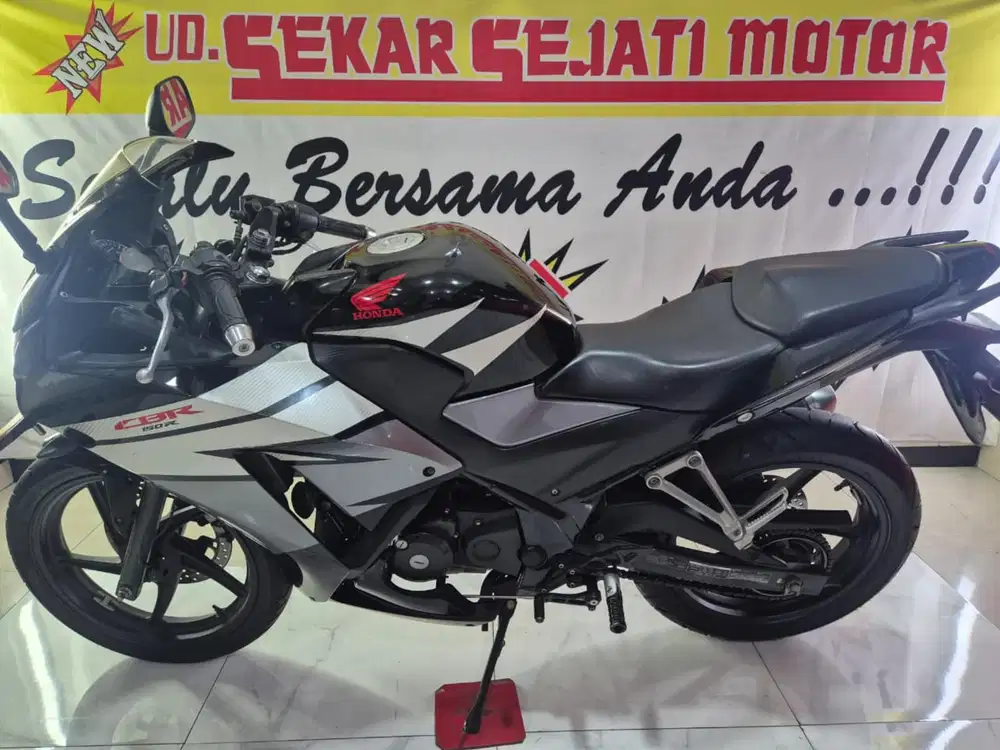 CBR 150R 2015 istimewa.