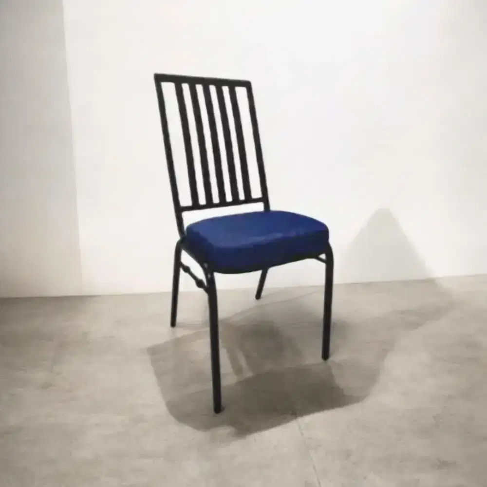 Kursi makan type KT 07