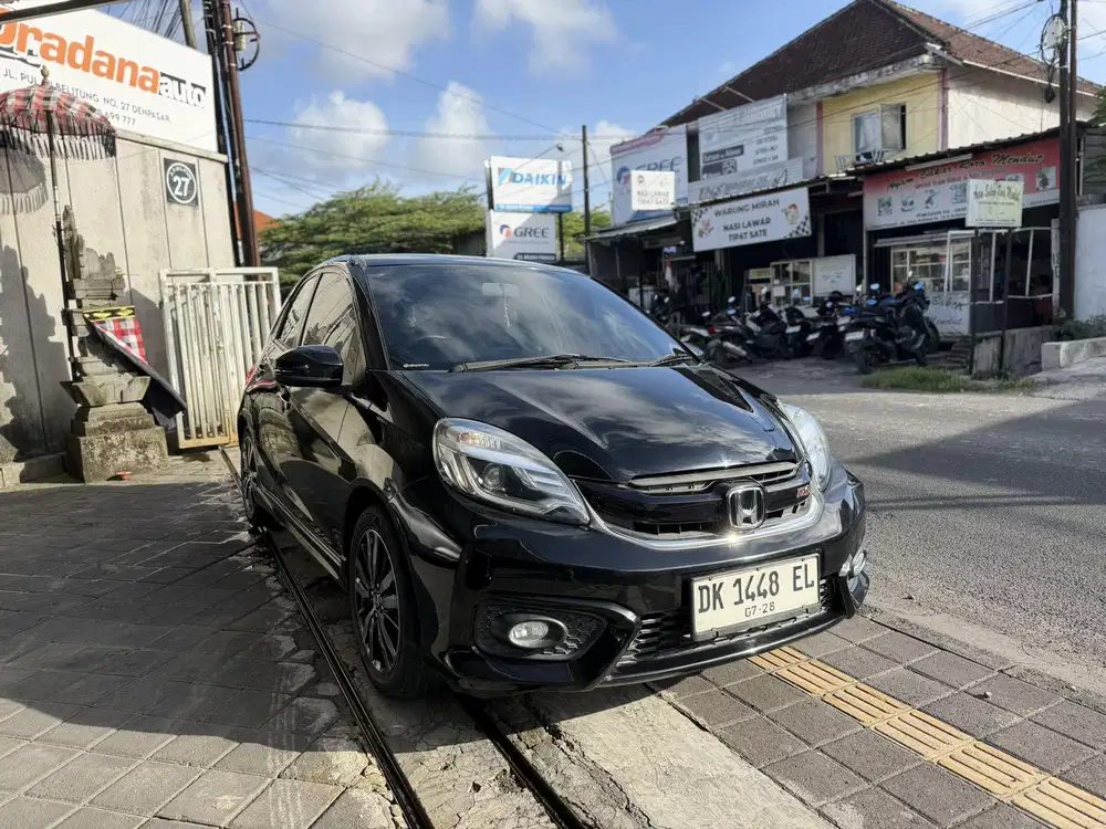 Cash - Honda Brio RS ASLI BALI AT