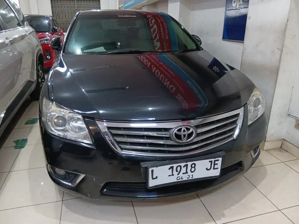 Toyota Camry V 2011  Hitam Ter Favorit