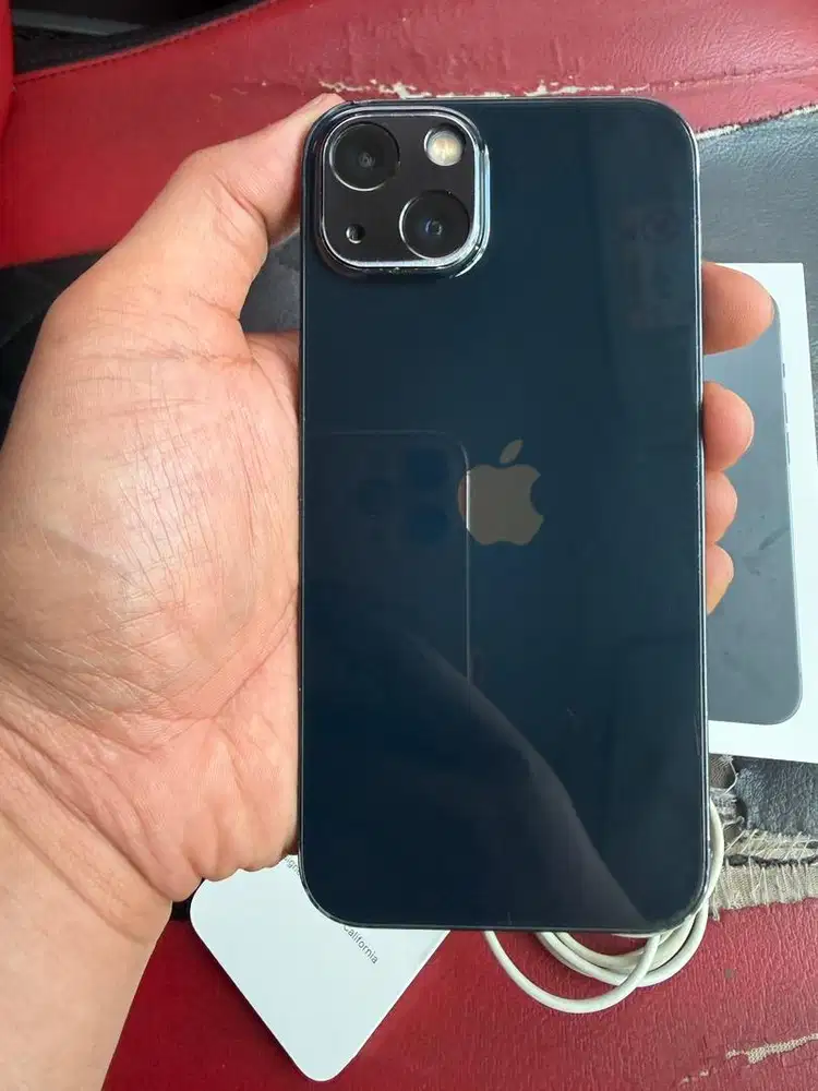 Iphone 13 256GB ibox second kurang mulus