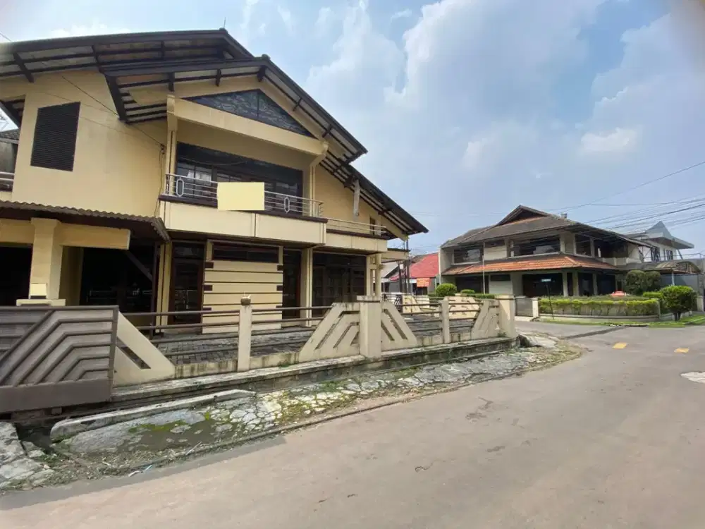 RUMAH LUAS MINIMALIS MODERN 2 LANTAI SIAP HUNI DI MUARA BANDUNG