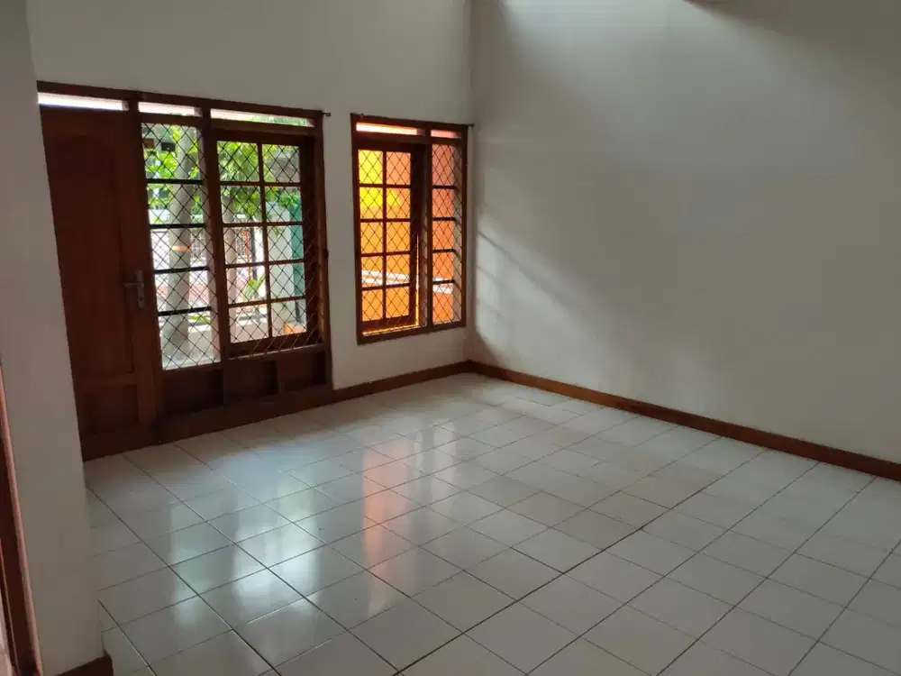 MURAAHH RUMAH BAGUS NYAMAN STRATEGIS SIAP HUNI DI PASIRLUYU BANDUNG