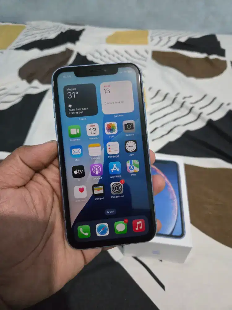 Iphone xr 64 gb lengkap