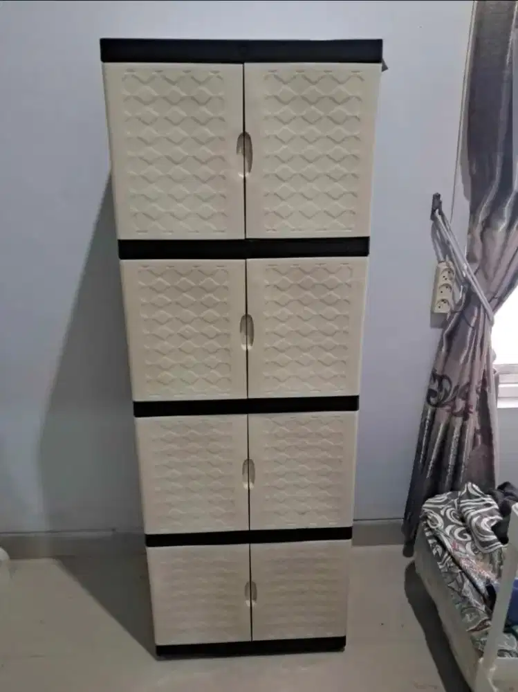 Lemari Plastik Awet Bisa Pakai Bertahun Tahun Susun 4