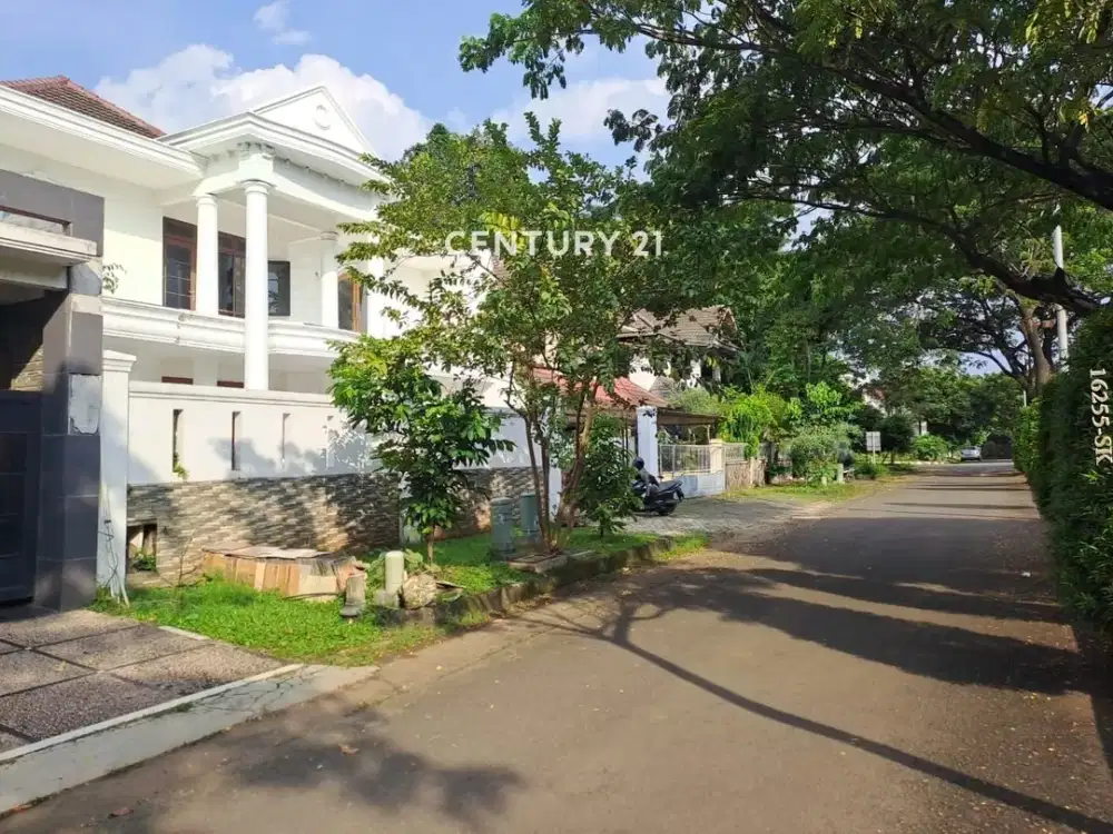Dijual Rumah Mewah Tanah Luas Lokasi Strategis Di BSD