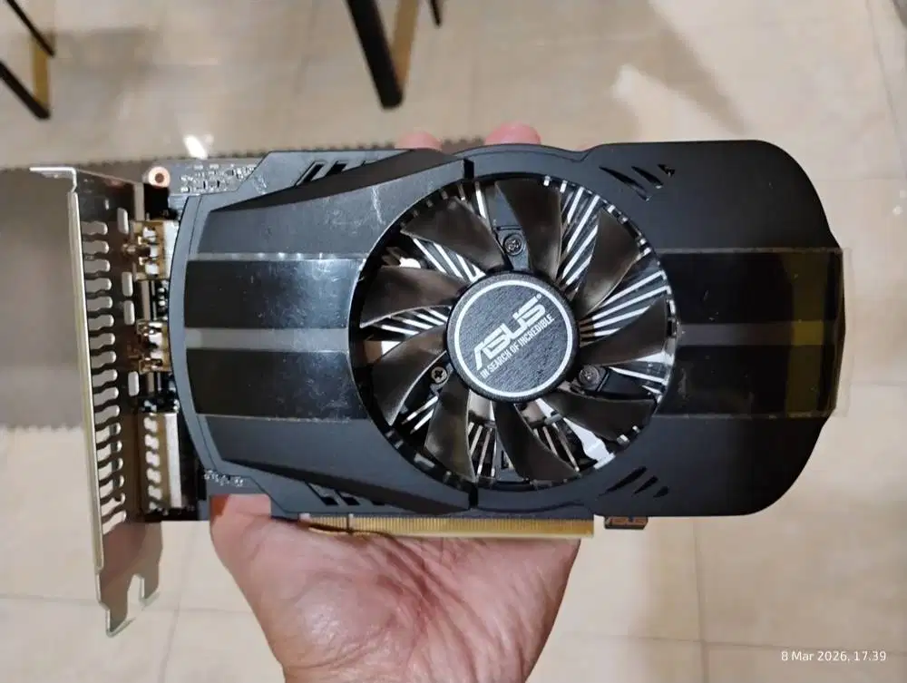 ASUS PHOENIX GTX 1650 4GB 128Bit DDR5 Tanpa Pin Power