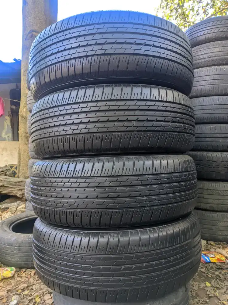 Ban copotan ring 18 235/60