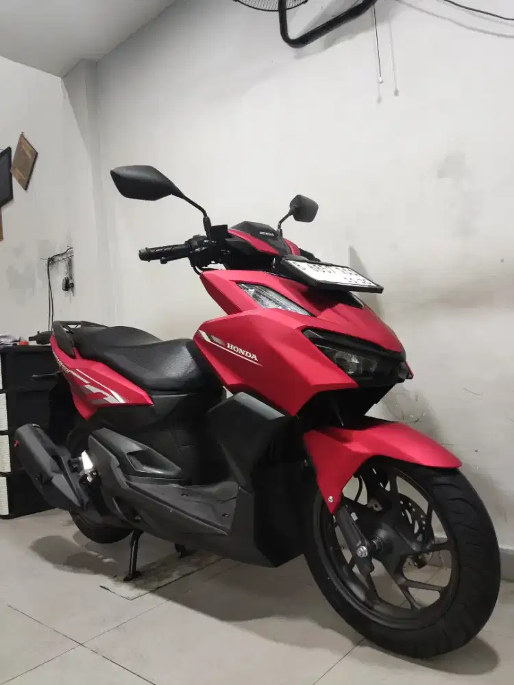 Vario 160 CBS 2025 / 2026 Bln 11 Istimewa Like New Gres ABBA