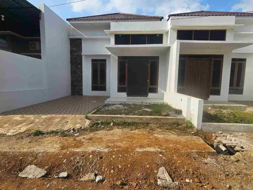 Rumah Siap huni di Johor Medan dalam komplek
