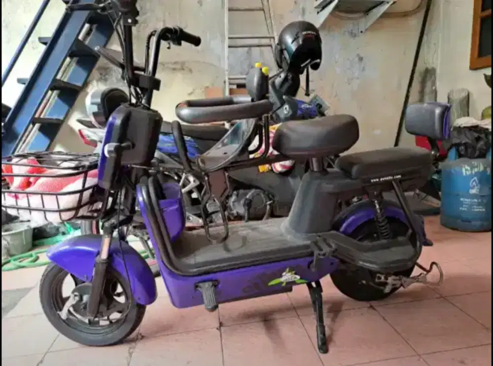 Sepeda Listrik Uwinfly