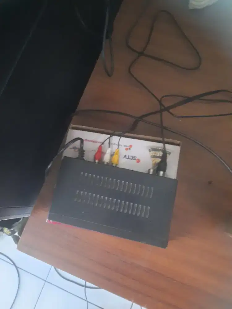 Dijual cepat satebox ori dan masih berfungsi semua dan nèt harga