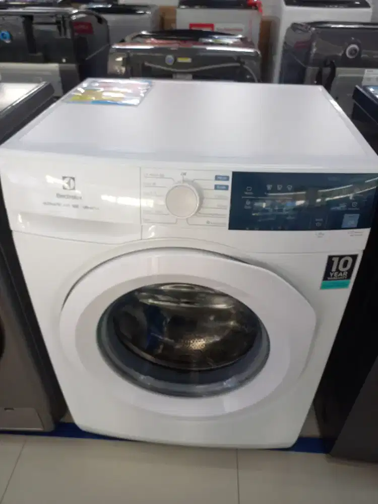 Mesin cuci electrolux 8KG