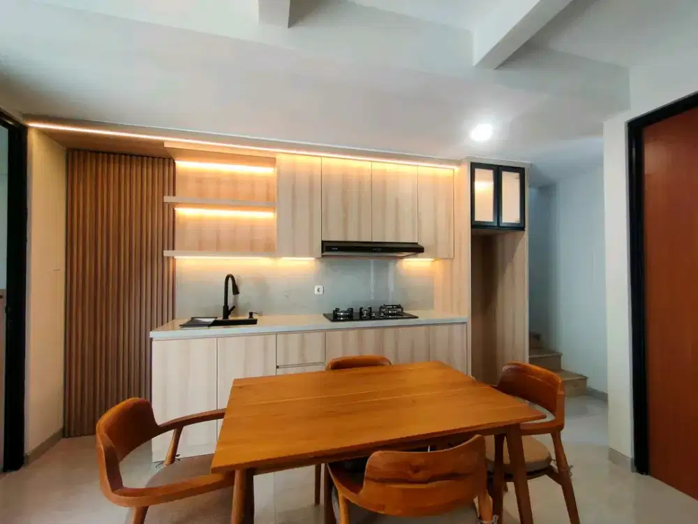 Dijual Rumah Mulyosari Utara