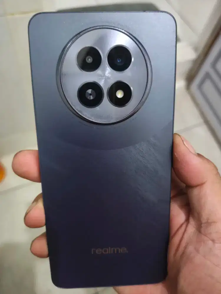 Realme 13 5G. 12/256. Resmi