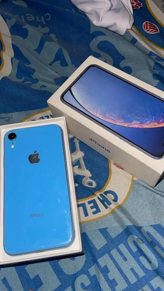 Iphone xr 64 blue
