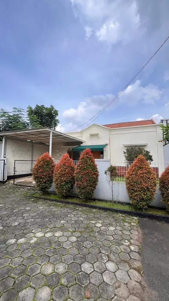 Dijual Rumah Bintaro 180m persegi