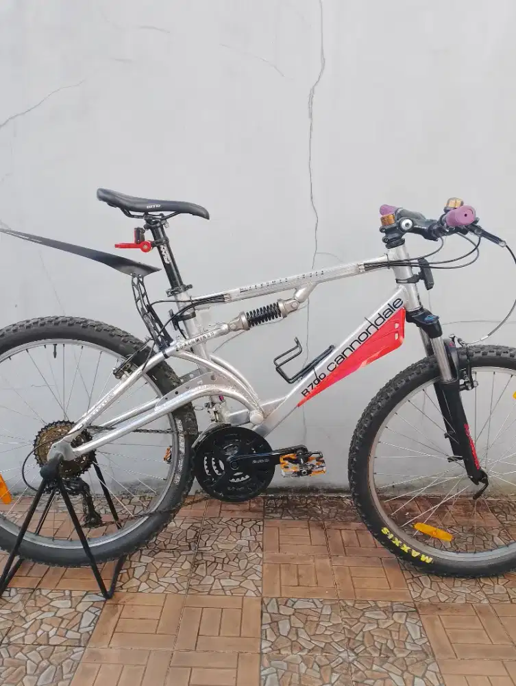 MTB fullsus rare item koleksi langka cannondale mantis not dh downhill
