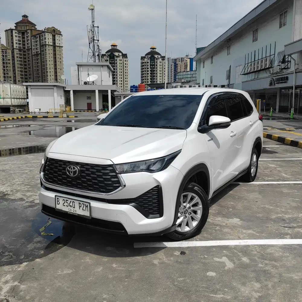 2023 Toyota Innova Zenix G Hybrid