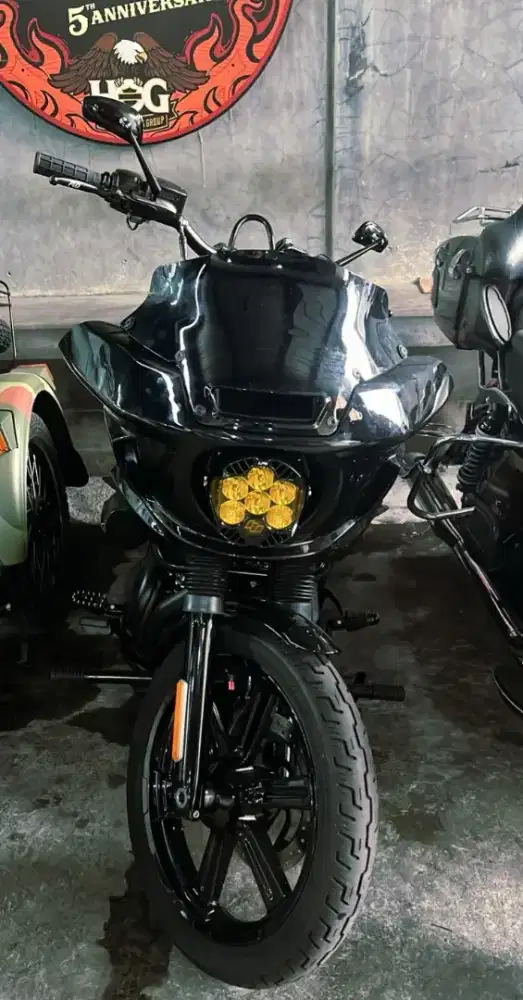 Softail FSXT 2023 MULUS SIAP BLAR