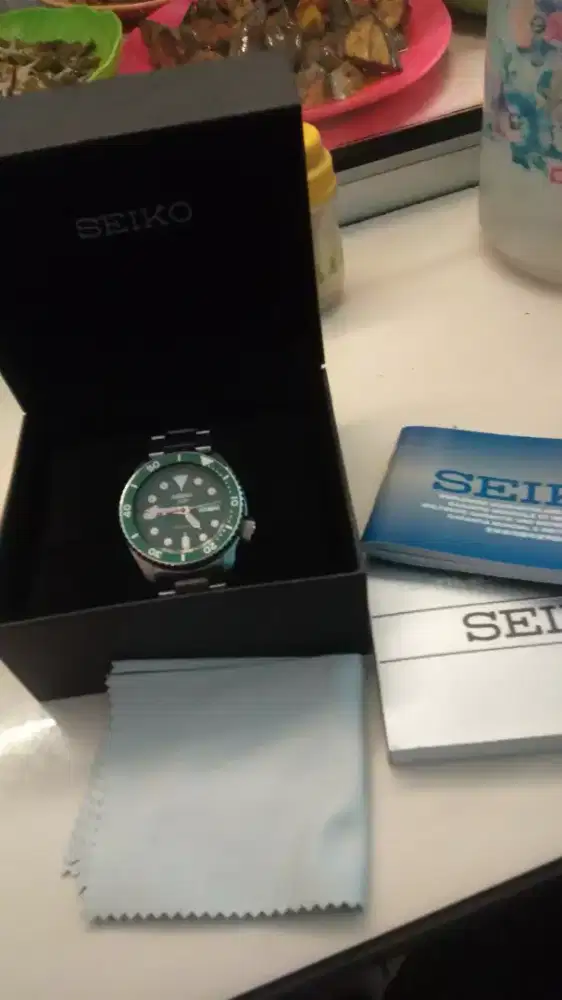 Di jual jam tangan digital Seiko 5 Sport
