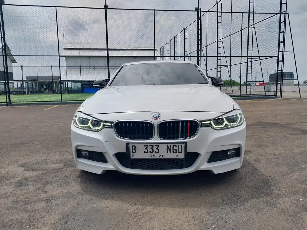 2018 BMW 330i MSport