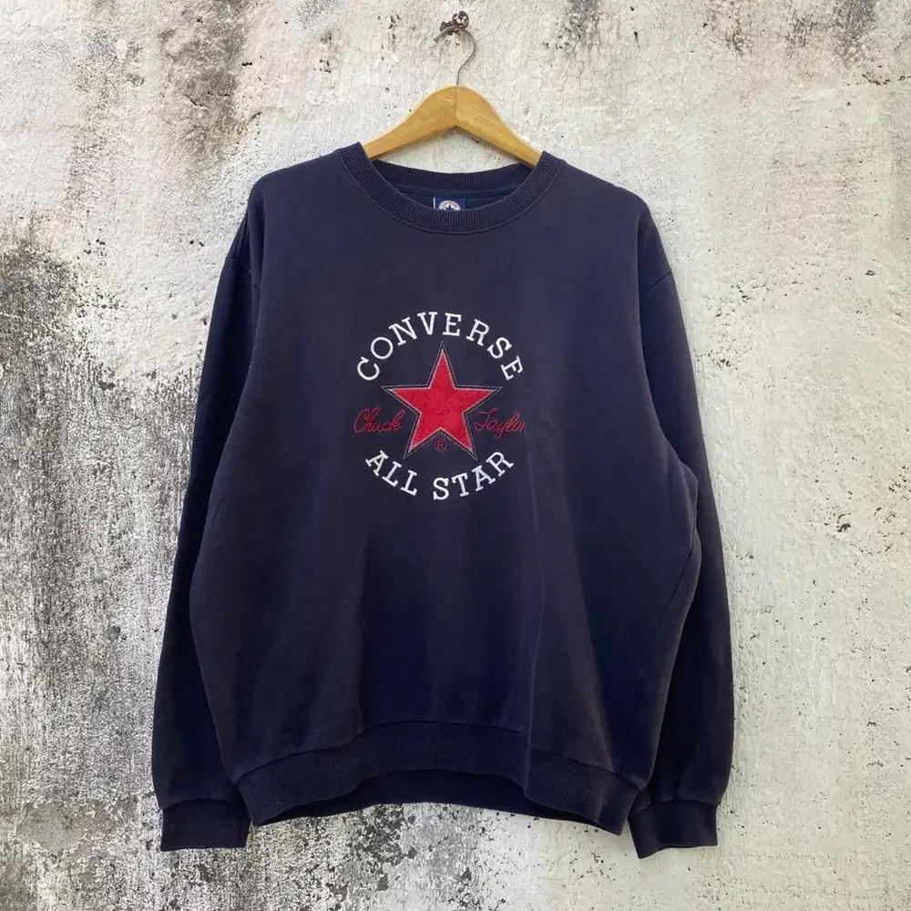 Crewneck Converse - Size L - Jaket Sweater Sweatshirts