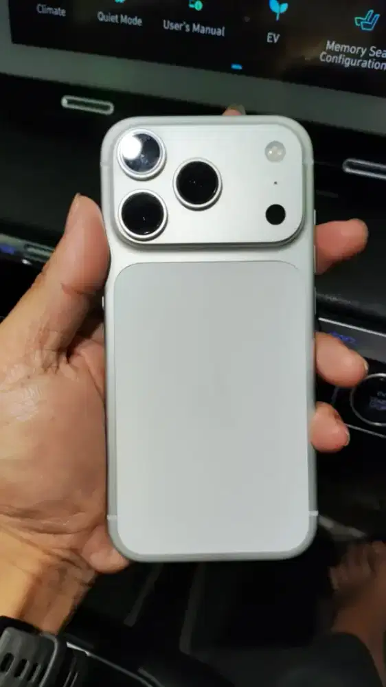 iPhone 17 Pro 512 Gb (Silver)