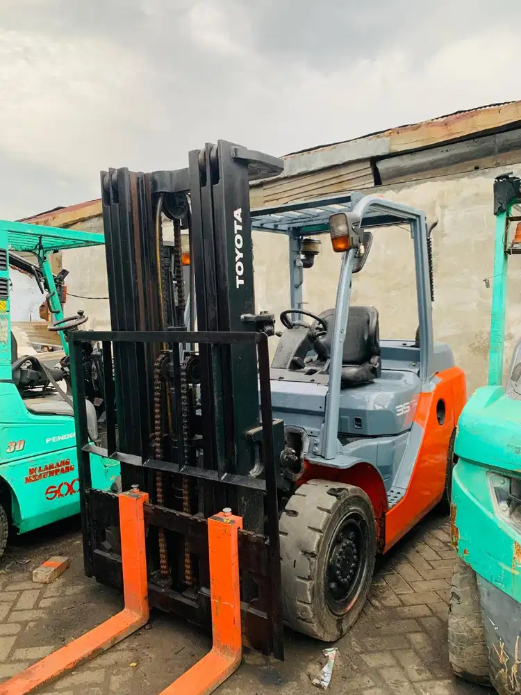 READY TOYOTA 3 TON MAST TRILIFT SIAP KERJA