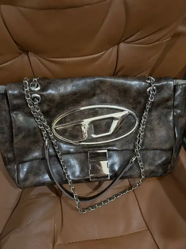 Ala Diesel bisa shoulder bisa sling, bahan kulit sintetis tebal