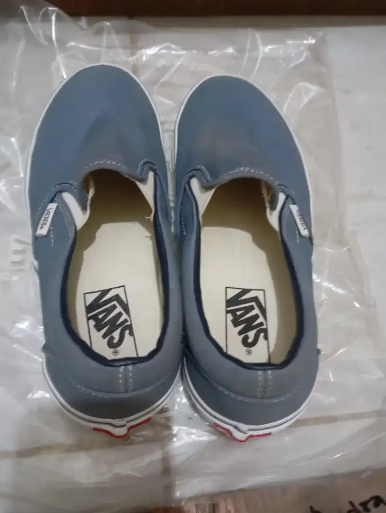 sepatu vans second