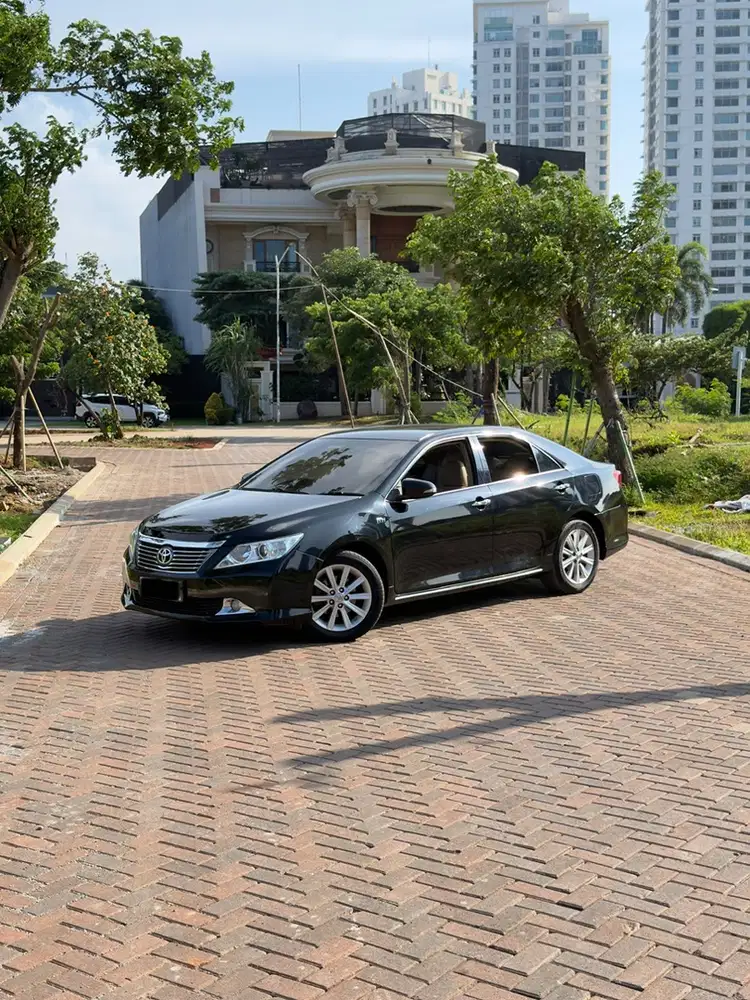 Toyota Camry 2013 Bensin