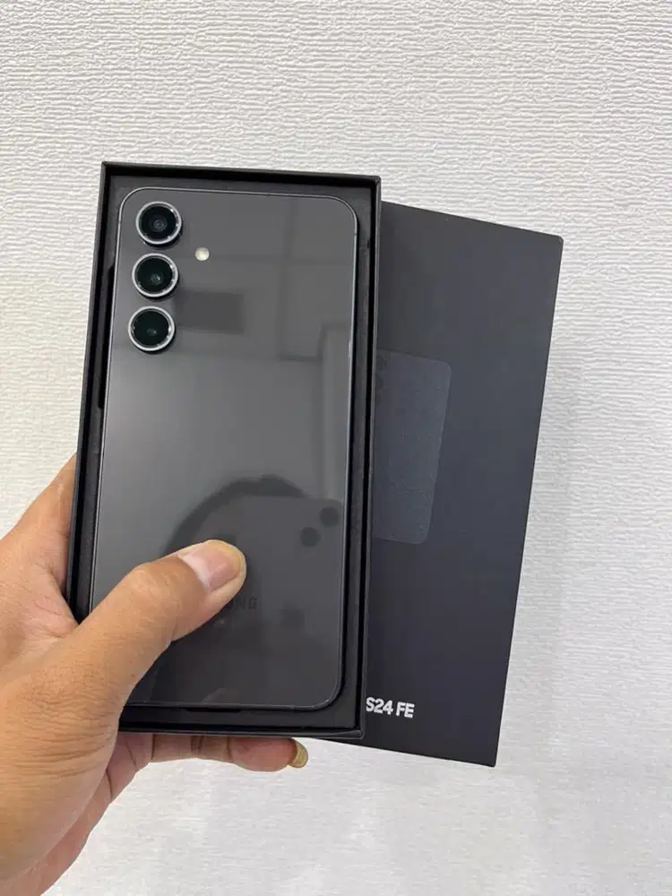 Galaxy s24 fe black super like bew sein