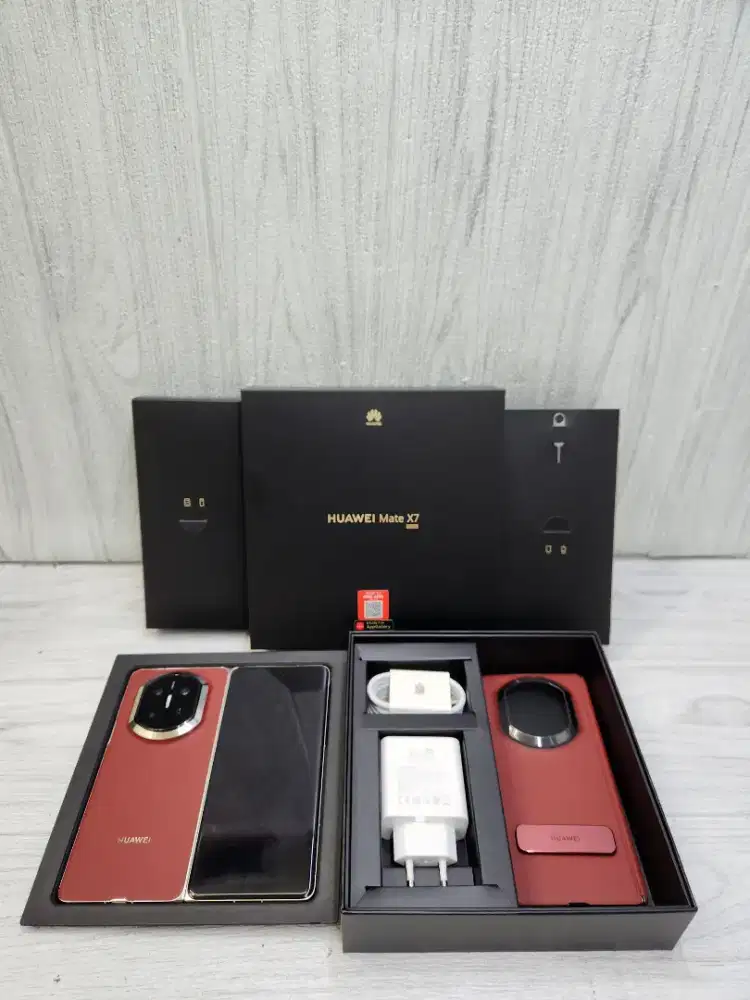 HUAWEI Mate X7 16/512 Red Resmi Second