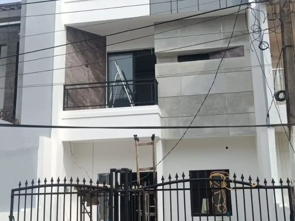 Dijual Rumah Baru model minimalis dan bebas banjir di Citra 3