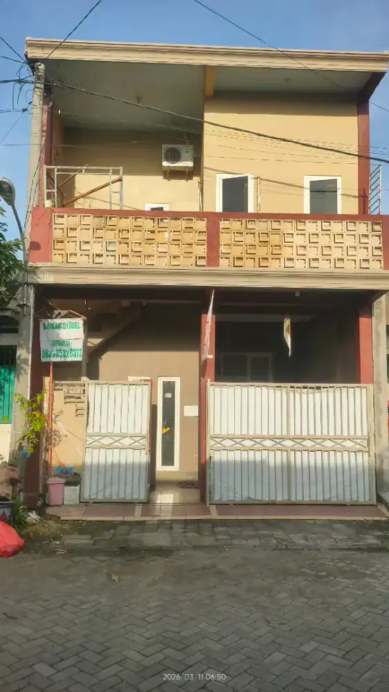 DI JUAL RUMAH  2 Lantai