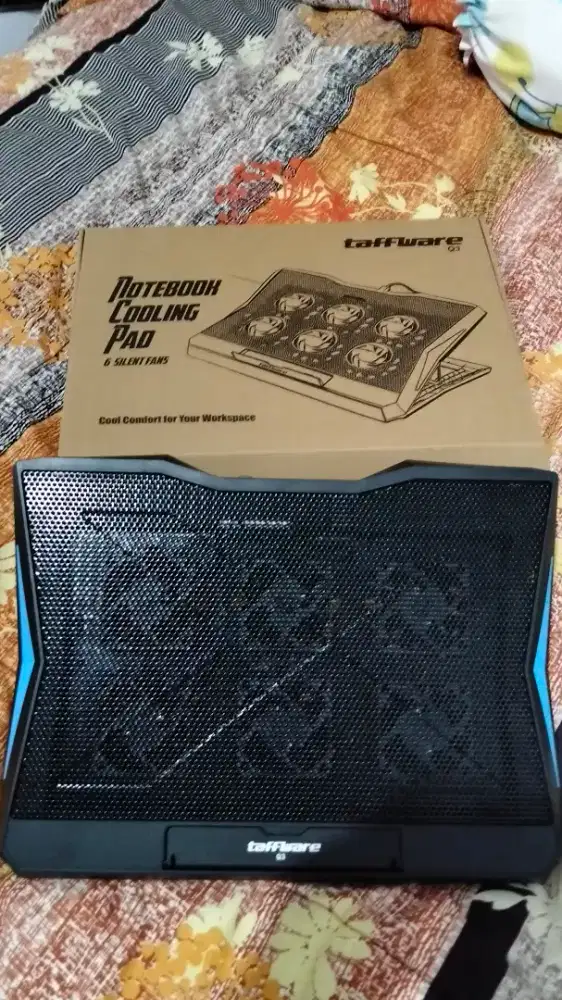 Taffware Cooling Pad 6 Fans Q3
