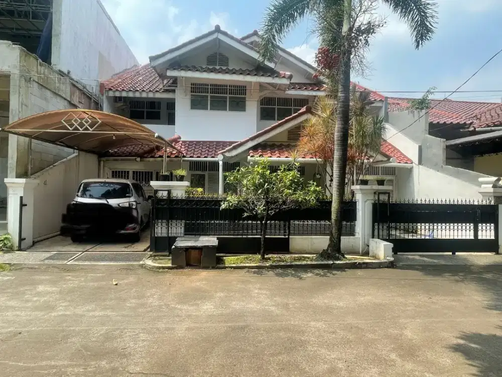 Dijual Rumah Tinggal Nyaman di Jatiwaringin Asri