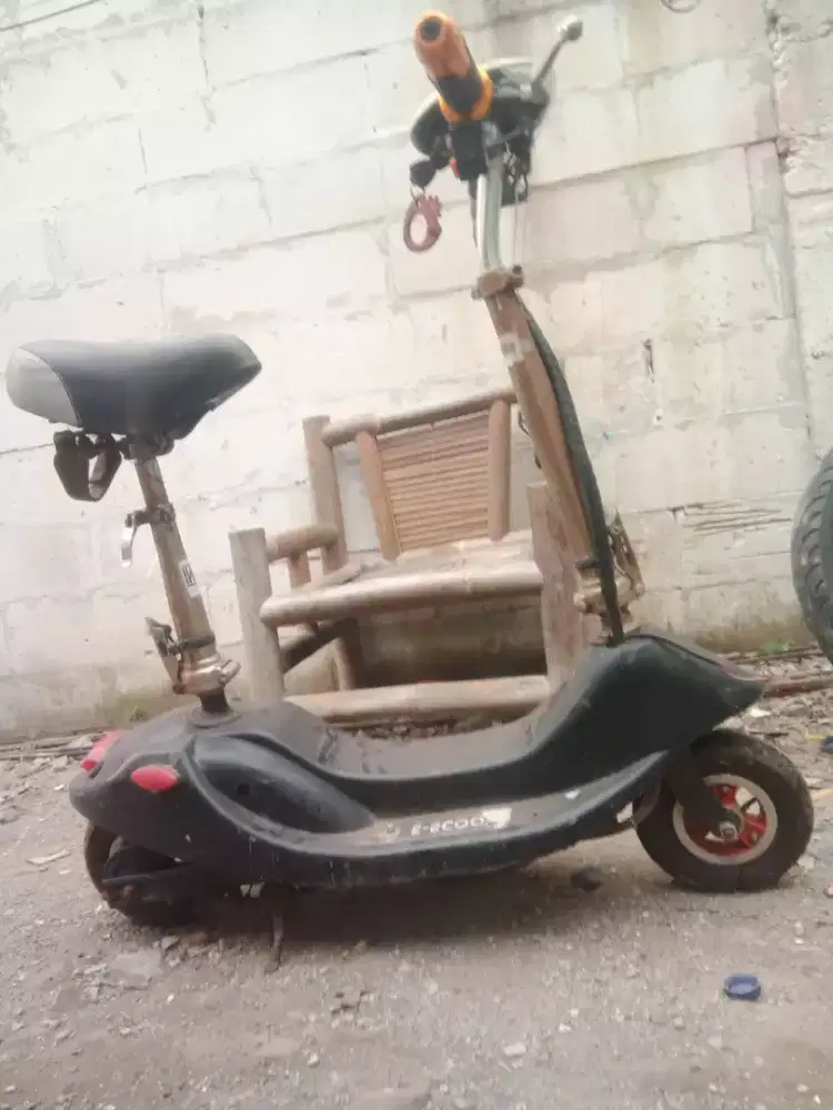 Skuter listrik Mr Jackie lokasi cilebut bogor