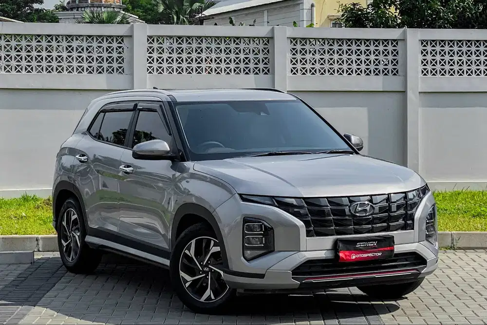 Hyundai Creta 1.5 Prime Sunroof Panoramic AT Matic 2023 Abu Abu Muda.