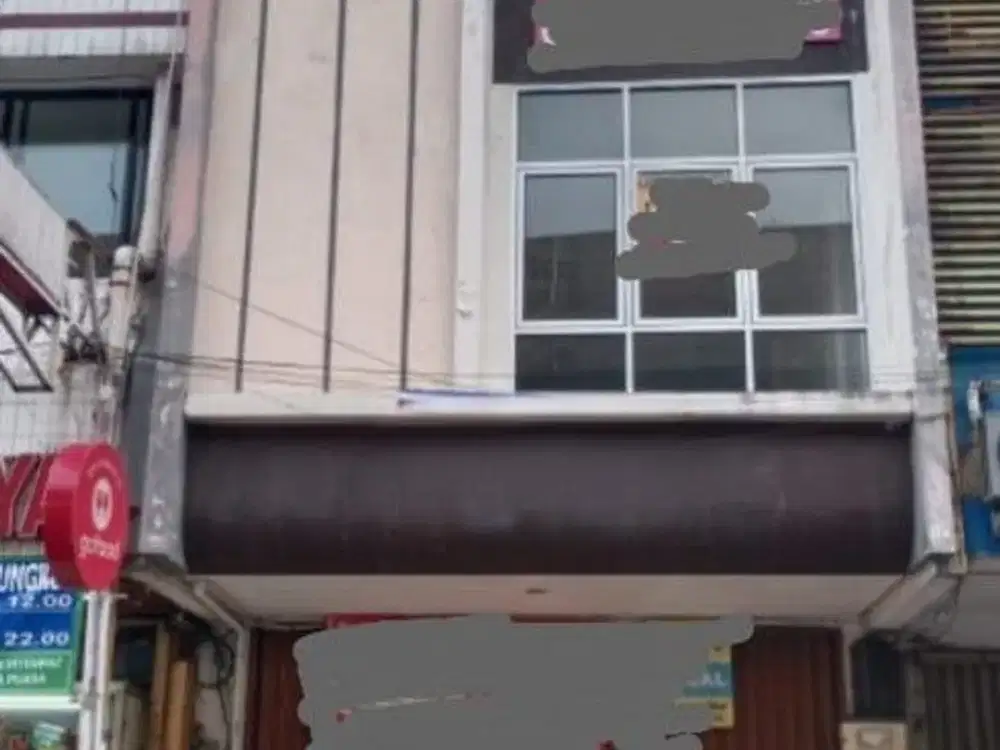Ruko pinggir jalan boulevard raya kelapa gading cocok untuk dagang